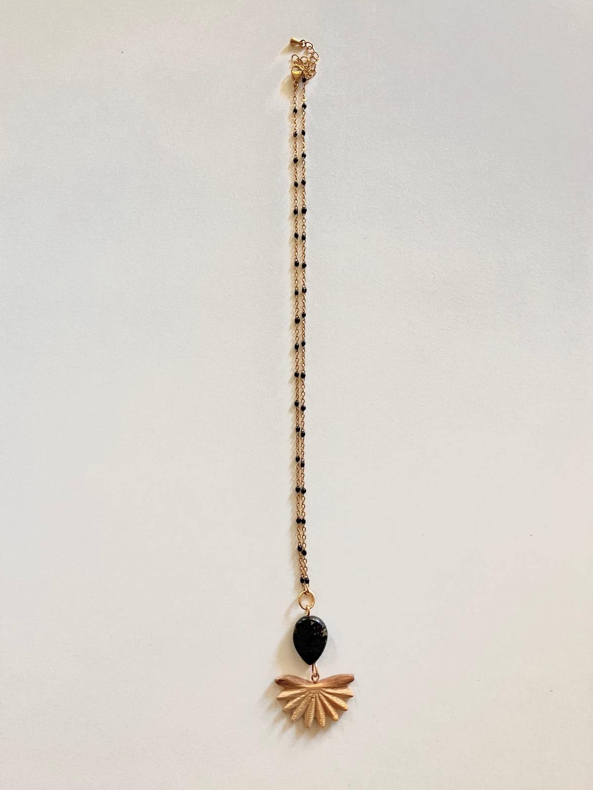 Collier Grigri Mer et sable
