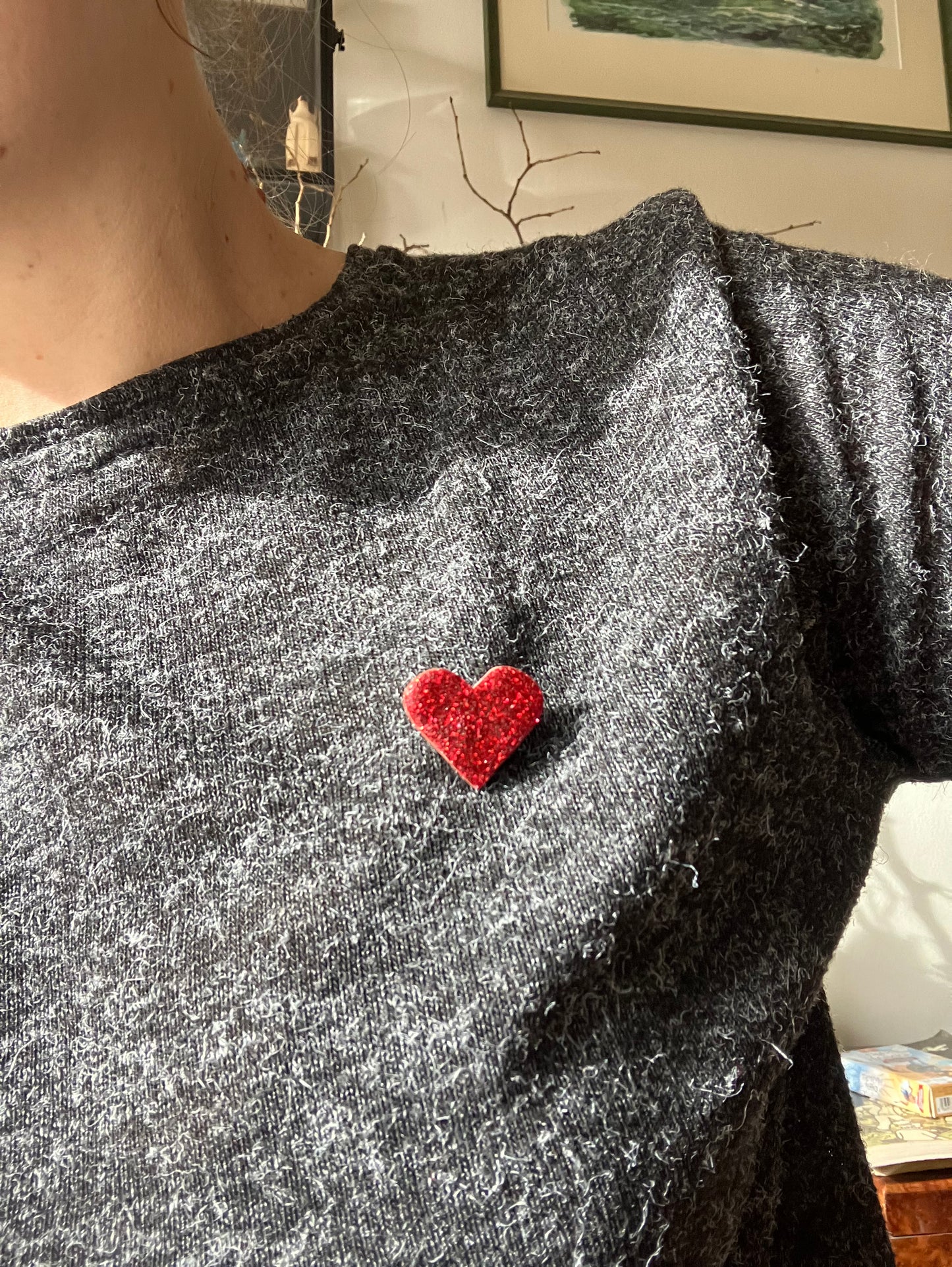 Broches cœur rouge ou paillettes