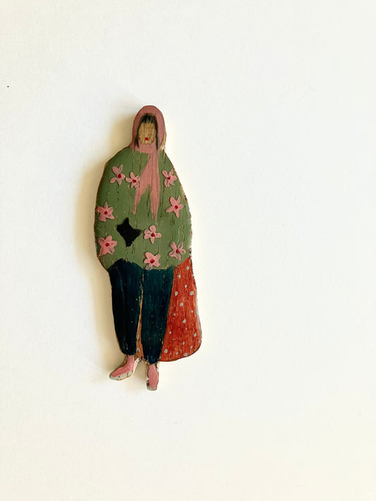 Femme au cabas rouge